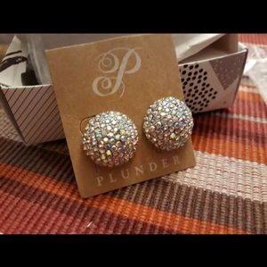 Plunder Stud Earrings